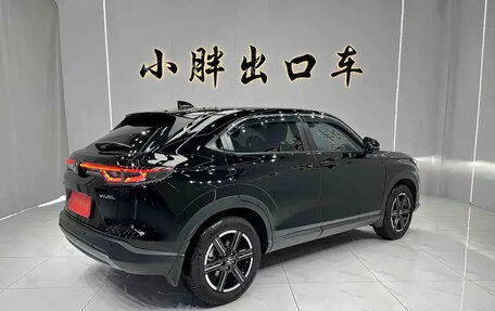 Honda Vezel, 2023 год, 2 200 000 рублей, 6 фотография