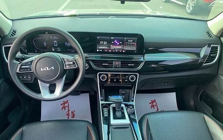 KIA Seltos I, 2023 год, 1 670 000 рублей, 10 фотография
