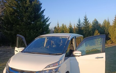 Nissan Serena IV, 2019 год, 1 850 рублей, 2 фотография
