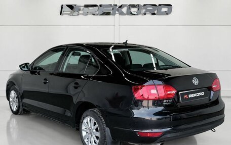 Volkswagen Jetta VI, 2013 год, 1 100 000 рублей, 2 фотография