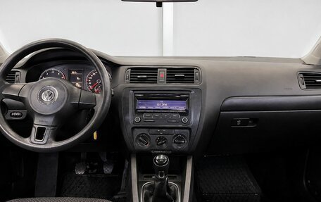 Volkswagen Jetta VI, 2013 год, 1 100 000 рублей, 7 фотография