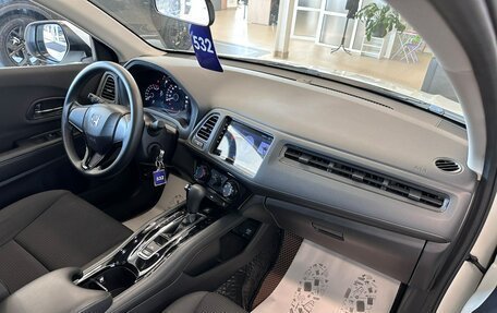Honda Vezel, 2021 год, 2 129 000 рублей, 13 фотография