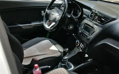 KIA Rio III рестайлинг, 2014 год, 755 000 рублей, 9 фотография