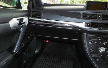 Lexus CT I рестайлинг, 2013 год, 1 320 000 рублей, 35 фотография