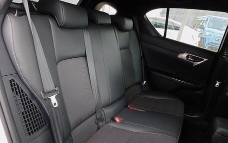 Lexus CT I рестайлинг, 2013 год, 1 320 000 рублей, 31 фотография