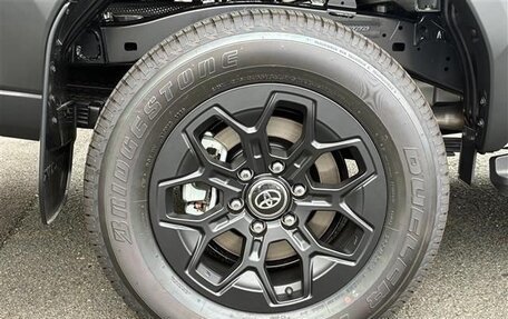 Toyota Hilux, 2026 год, 5 250 000 рублей, 13 фотография