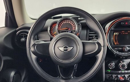 MINI Hatch, 2017 год, 1 590 000 рублей, 10 фотография