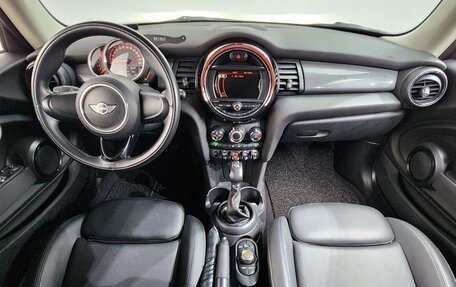 MINI Hatch, 2017 год, 1 590 000 рублей, 5 фотография