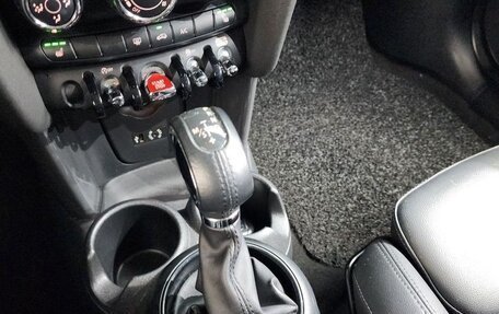 MINI Hatch, 2017 год, 1 590 000 рублей, 6 фотография