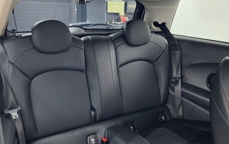 MINI Hatch, 2017 год, 1 590 000 рублей, 9 фотография