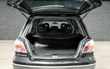 Mitsubishi Outlander III рестайлинг 3, 2005 год, 580 000 рублей, 3 фотография