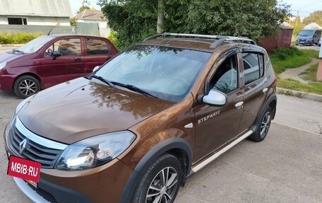 Renault Sandero I, 2013 год, 600 000 рублей, 2 фотография