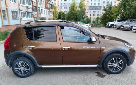 Renault Sandero I, 2013 год, 600 000 рублей, 7 фотография