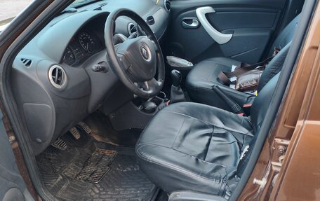 Renault Sandero I, 2013 год, 600 000 рублей, 13 фотография