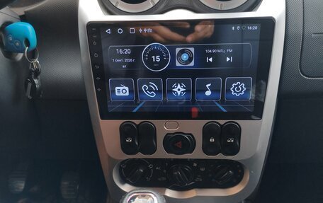 Renault Sandero I, 2013 год, 600 000 рублей, 15 фотография