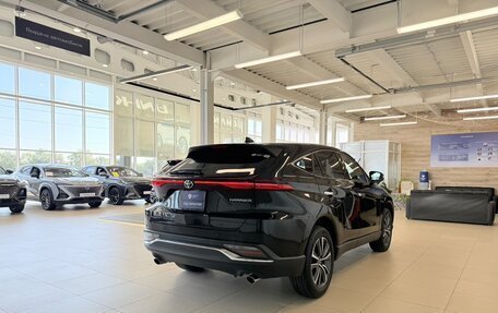 Toyota Harrier, 2022 год, 3 949 900 рублей, 6 фотография