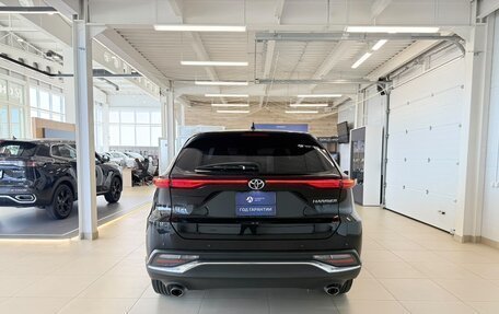 Toyota Harrier, 2022 год, 3 949 900 рублей, 5 фотография