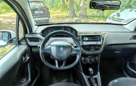 Peugeot 208 II, 2013 год, 550 000 рублей, 6 фотография