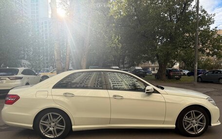 Mercedes-Benz E-Класс, 2009 год, 1 350 000 рублей, 4 фотография