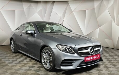 Mercedes-Benz E-Класс, 2017 год, 4 050 000 рублей, 3 фотография