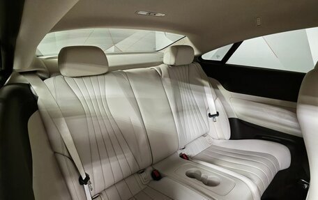 Mercedes-Benz E-Класс, 2017 год, 4 050 000 рублей, 16 фотография