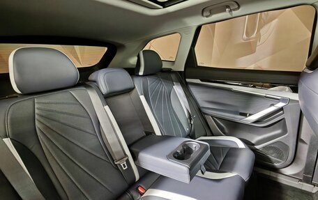 Geely Atlas, 2023 год, 2 600 000 рублей, 17 фотография