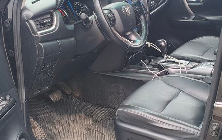 Toyota Fortuner II, 2021 год, 4 500 000 рублей, 9 фотография
