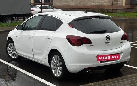 Opel Astra J, 2011 год, 829 000 рублей, 8 фотография