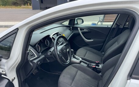 Opel Astra J, 2011 год, 630 000 рублей, 8 фотография