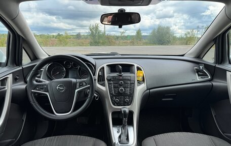 Opel Astra J, 2011 год, 630 000 рублей, 7 фотография