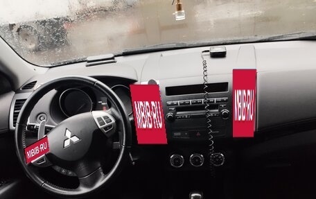 Mitsubishi Outlander III рестайлинг 3, 2012 год, 1 500 000 рублей, 7 фотография