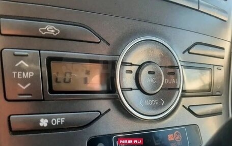 Toyota Auris II, 2007 год, 710 000 рублей, 2 фотография