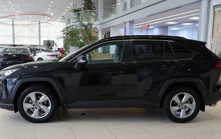 Toyota RAV4, 2021 год, 3 200 000 рублей, 8 фотография