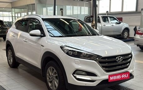 Hyundai Tucson III, 2016 год, 1 796 000 рублей, 2 фотография