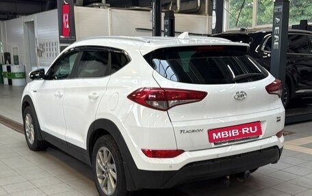 Hyundai Tucson III, 2016 год, 1 796 000 рублей, 3 фотография