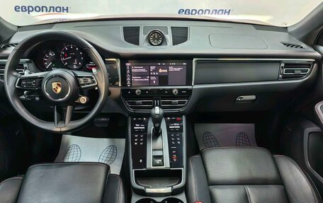 Porsche Macan I рестайлинг, 2024 год, 8 914 000 рублей, 5 фотография
