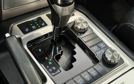 Toyota Land Cruiser 200, 2016 год, 5 359 000 рублей, 17 фотография