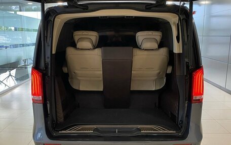 Mercedes-Benz V-Класс, 2017 год, 6 200 000 рублей, 7 фотография