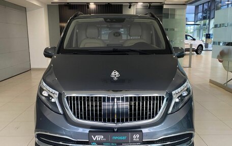 Mercedes-Benz V-Класс, 2017 год, 6 200 000 рублей, 2 фотография