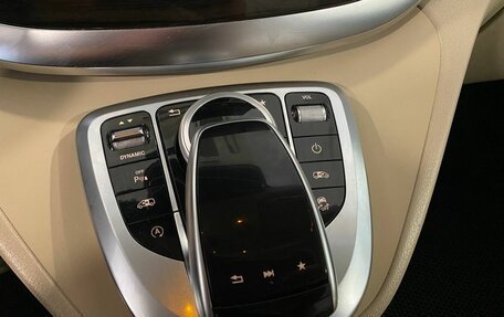 Mercedes-Benz V-Класс, 2017 год, 6 200 000 рублей, 21 фотография