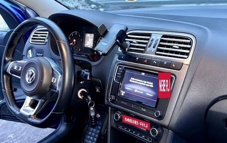 Volkswagen Polo VI (EU Market), 2018 год, 1 200 000 рублей, 13 фотография