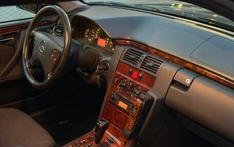 Mercedes-Benz E-Класс, 2001 год, 750 000 рублей, 12 фотография