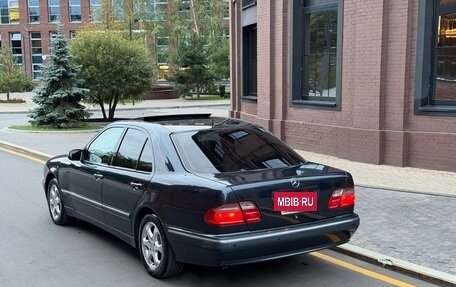 Mercedes-Benz E-Класс, 2001 год, 750 000 рублей, 5 фотография