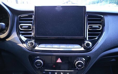 Hyundai Solaris II рестайлинг, 2020 год, 1 664 000 рублей, 18 фотография