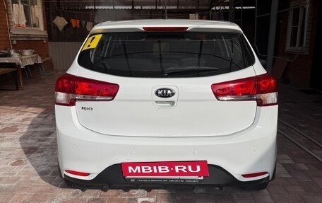 KIA Rio III рестайлинг, 2016 год, 1 290 000 рублей, 9 фотография