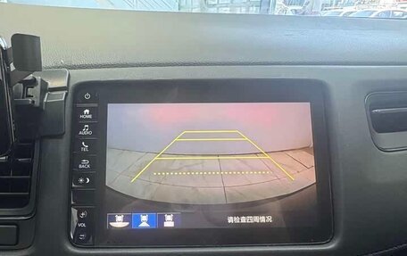Honda Vezel, 2022 год, 1 270 000 рублей, 11 фотография