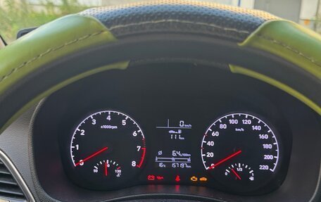 Hyundai Solaris II рестайлинг, 2017 год, 1 050 000 рублей, 4 фотография