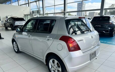 Suzuki Swift III, 2006 год, 395 000 рублей, 4 фотография