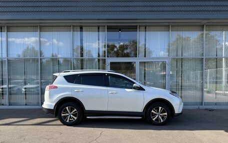 Toyota RAV4, 2016 год, 2 150 000 рублей, 4 фотография