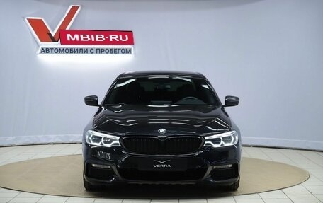 BMW 5 серия, 2018 год, 2 990 000 рублей, 2 фотография